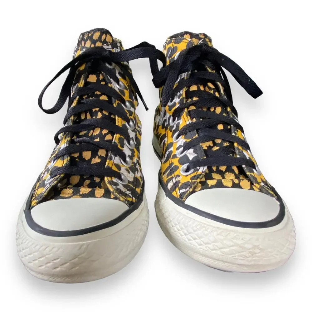 Converse Chuck Taylor high top cheetah Sneaker Wm Size 6 - Picture 2 of 9